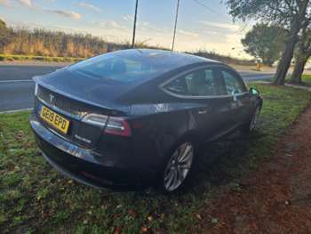 Used Tesla Model 3 2019 for sale - 73342877: Photo