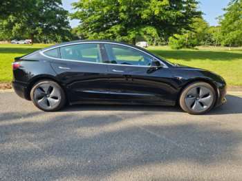 2020 (20) - Standard Plus 4dr Auto