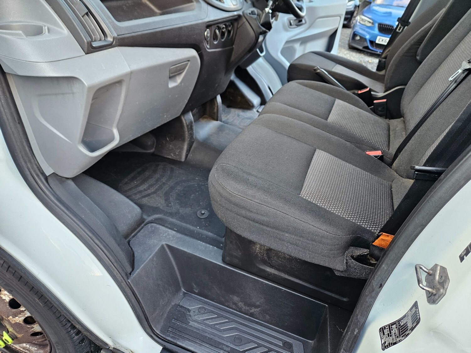 Used Ford Transit 2017 for sale - 76918153: Photo 3