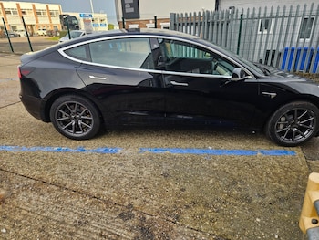 Used Tesla Model 3 2020 for sale - 76979293: Photo