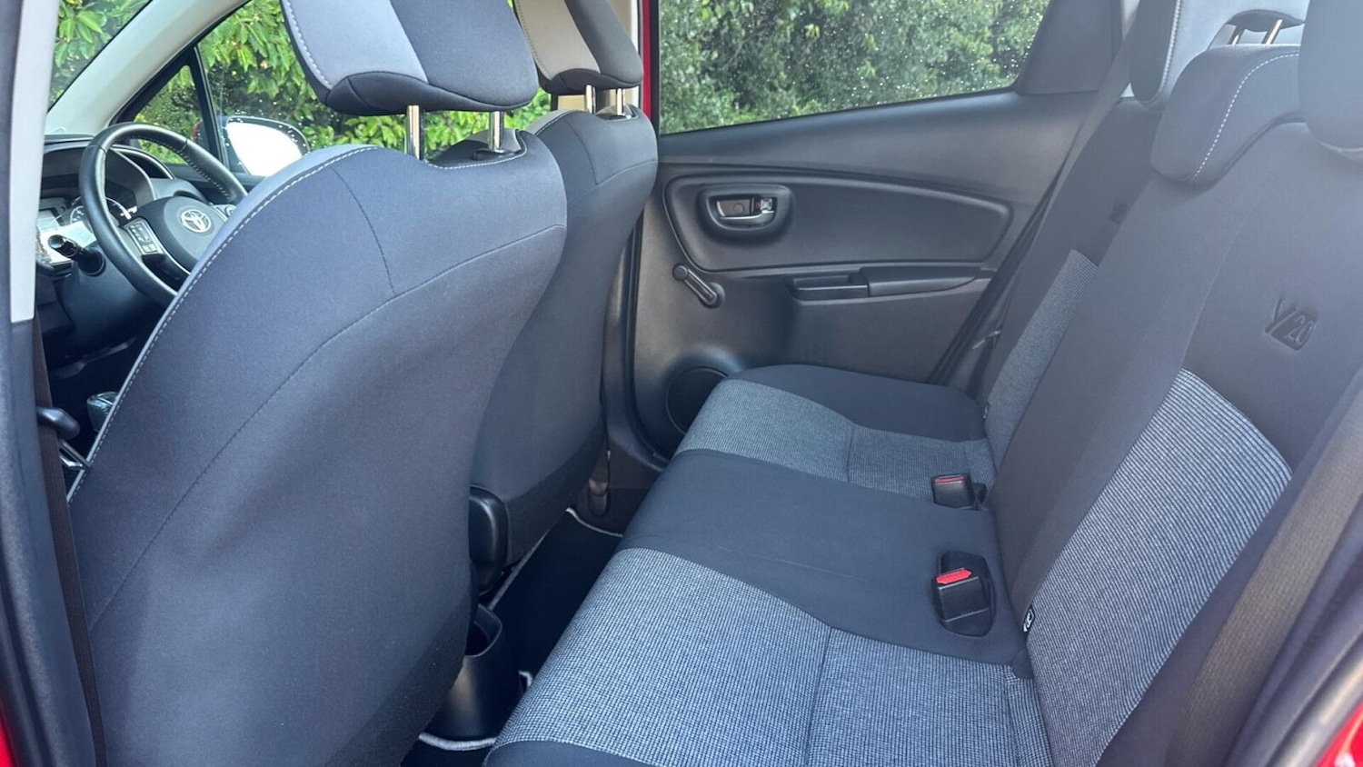 Used Toyota Yaris 2020 for sale - 77161022: Photo 13