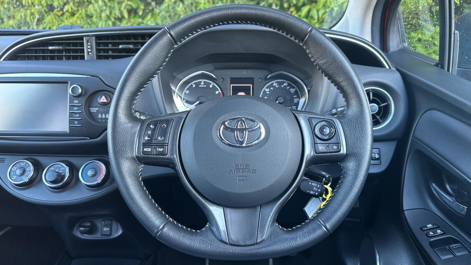 Used Toyota Yaris 2020 for sale - 77161022: Photo 8