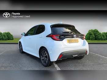 Used Toyota Yaris 2023 for sale - 76675923: Photo