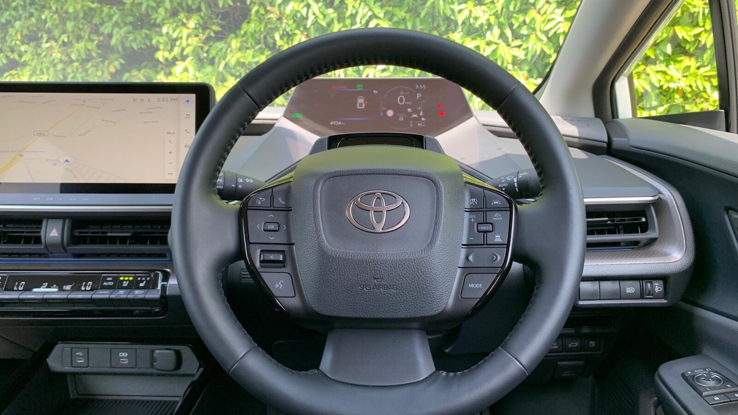 Used Toyota Prius 2024 for sale - 76677962: Photo 8