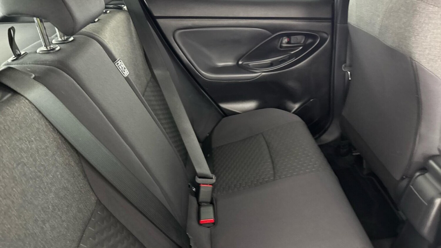 Used Toyota Yaris Cross 2024 for sale - 76766773: Photo 12