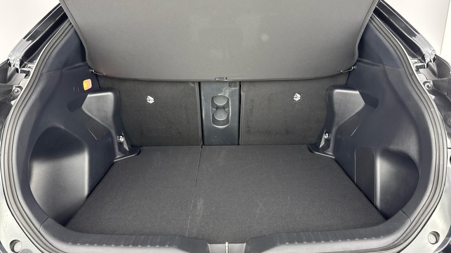 Used Toyota Yaris Cross 2024 for sale - 76766773: Photo 14