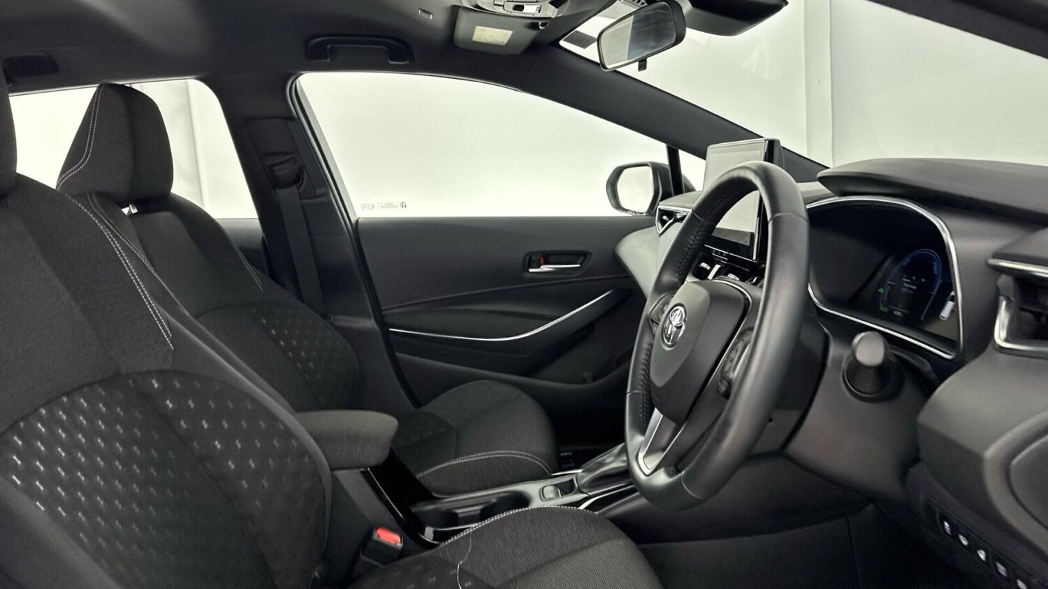 Used Toyota Corolla 2024 for sale - 76677596: Photo 11