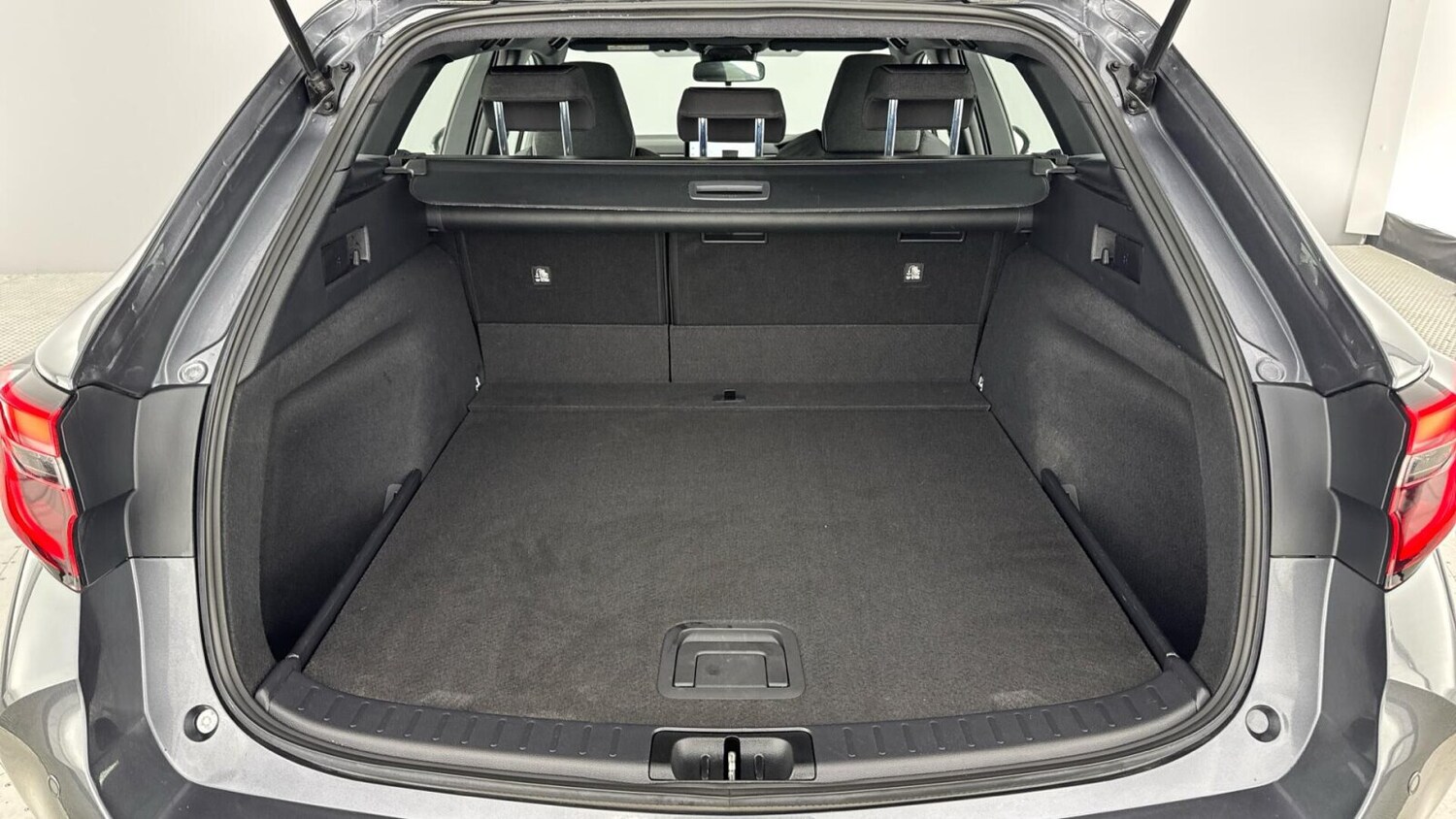 Used Toyota Corolla 2024 for sale - 76677596: Photo 14