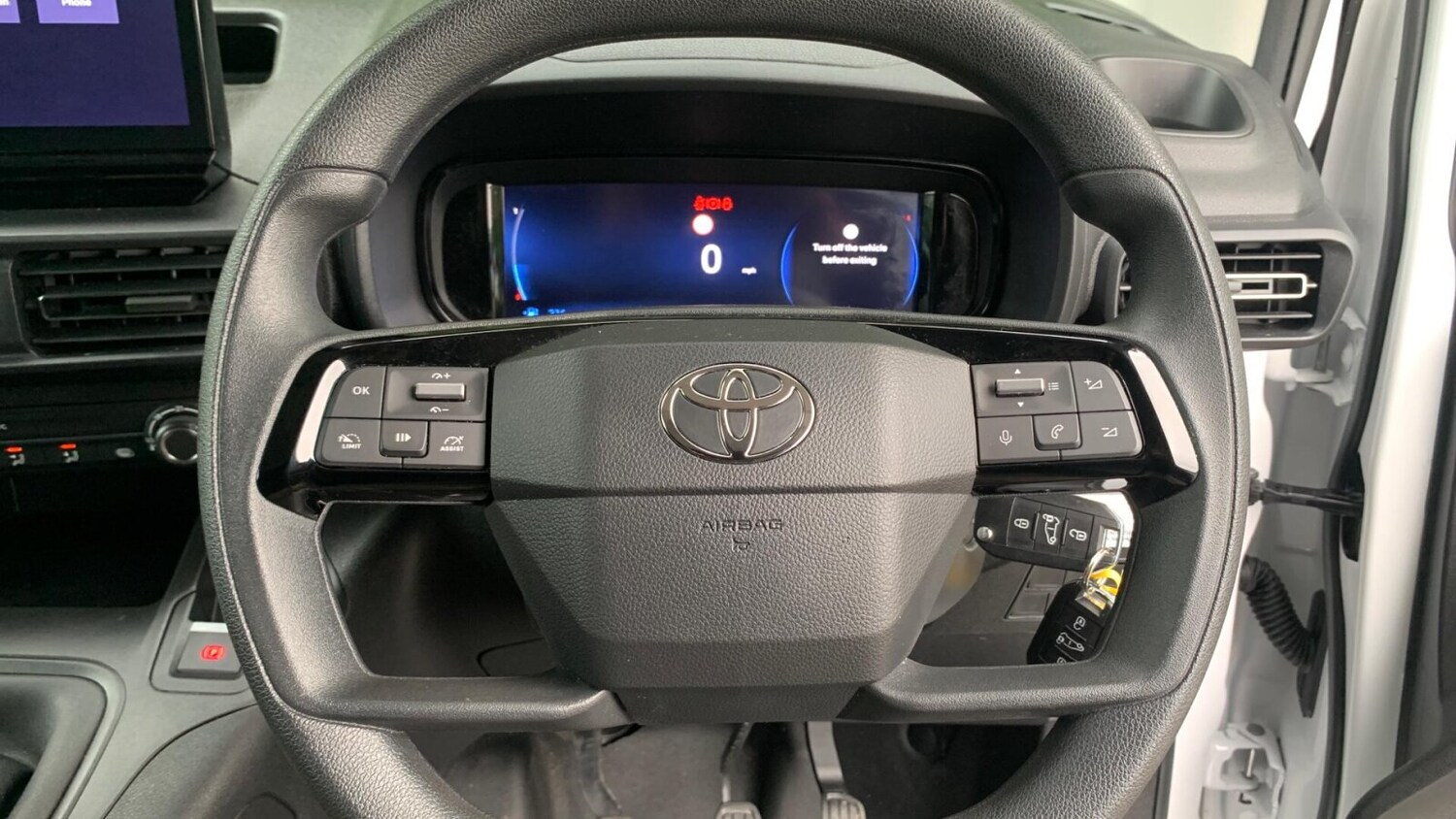 Used Toyota ProAce 2024 for sale - 76676796: Photo 8