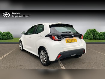 Used Toyota Yaris 2022 for sale - 76674586: Photo