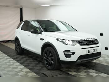 Used Land Rover Discovery Sport 2017 for sale - 79540649: Photo