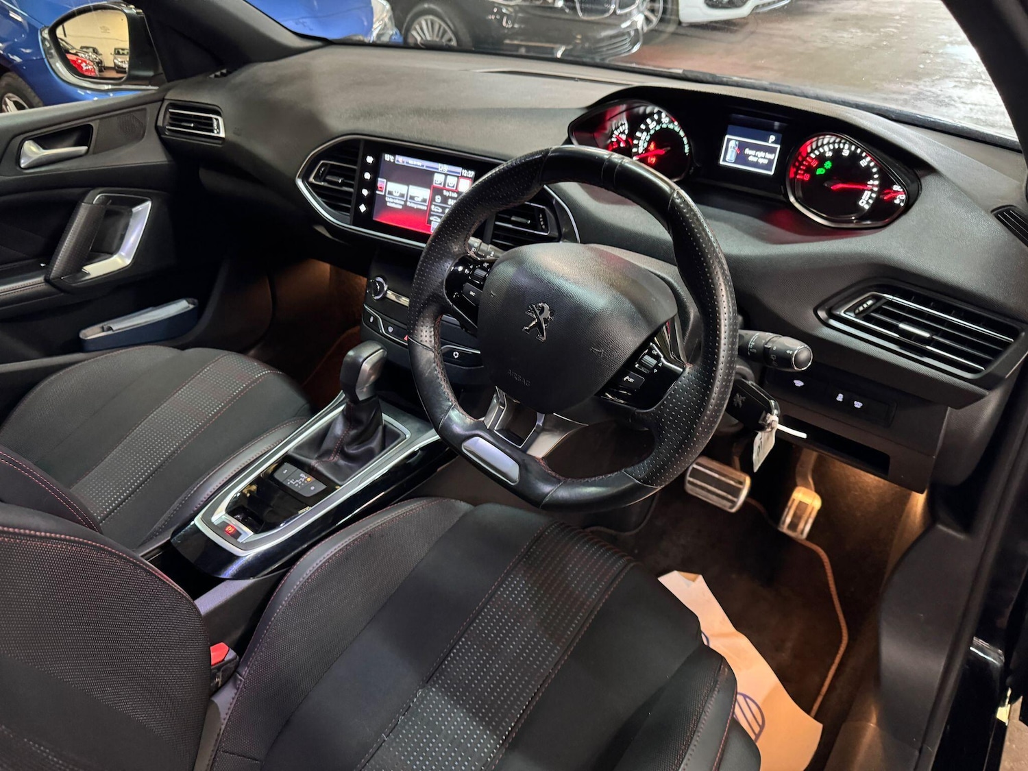 Used Peugeot 308 2016 for sale - 77683629: Photo 12