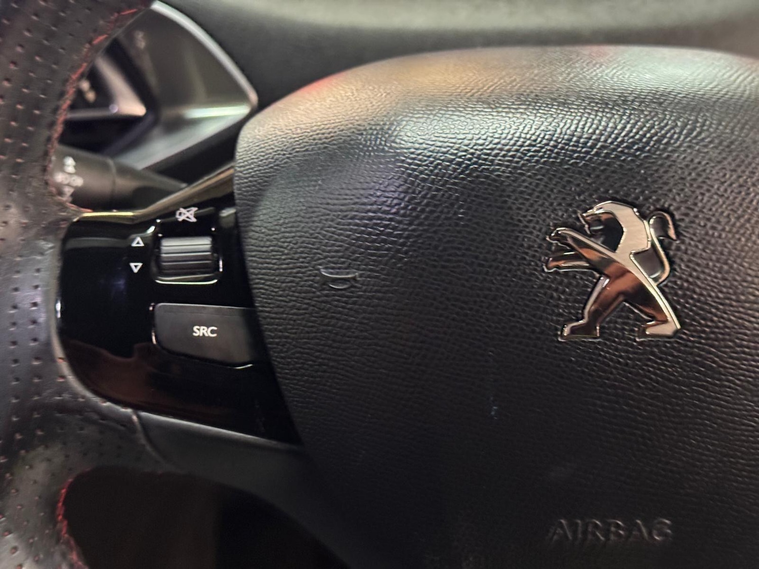 Used Peugeot 308 2016 for sale - 77683629: Photo 28