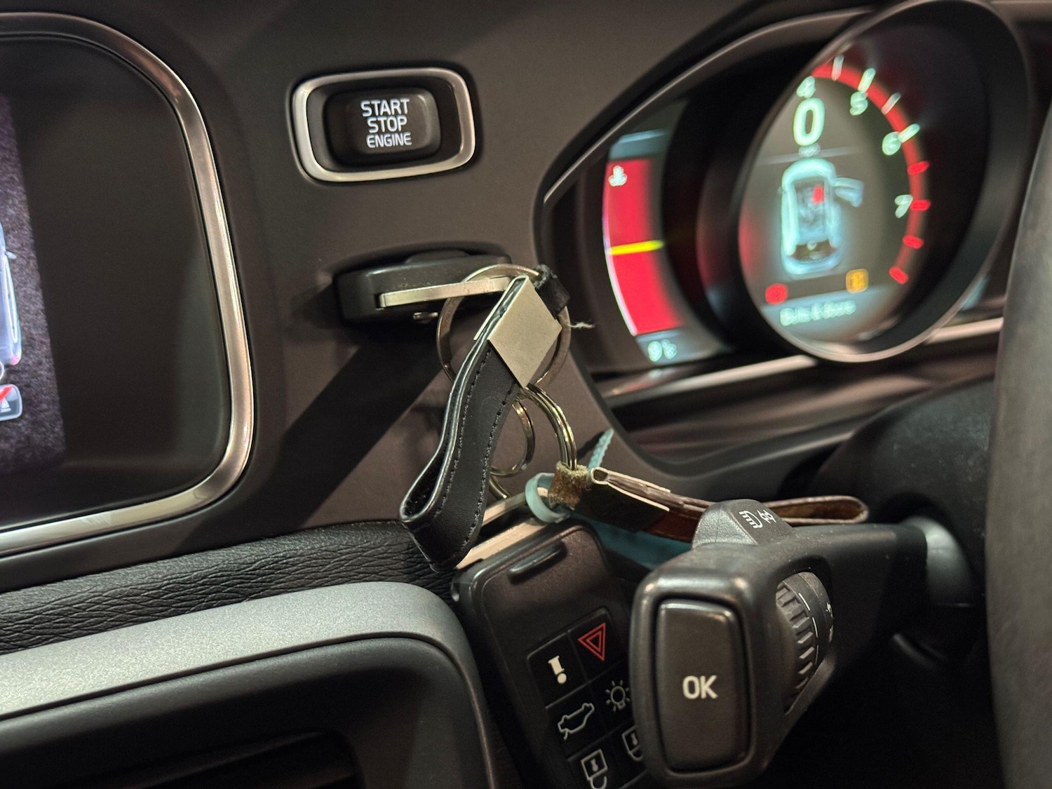 Used Volvo S40 2025 for sale - 77344055: Photo 29