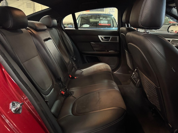 Used Jaguar XF 2015 for sale - 76188719: Photo 18
