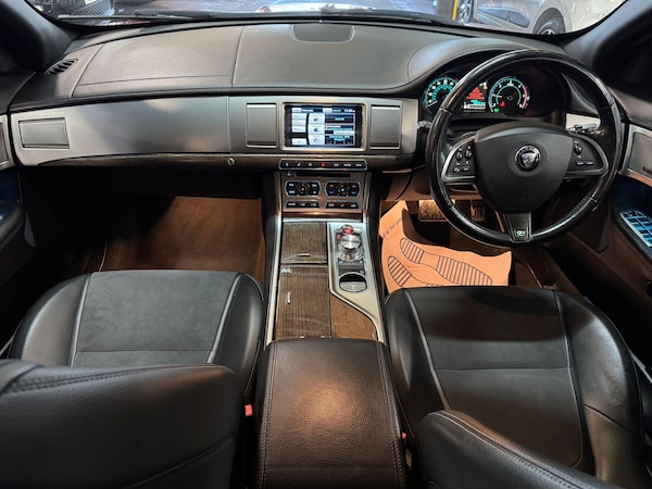 Used Jaguar XF 2015 for sale - 76188719: Photo 27