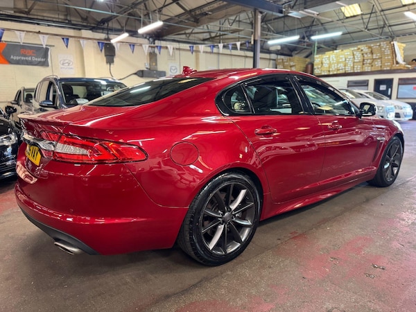 Used Jaguar XF 2015 for sale - 76188719: Photo 6