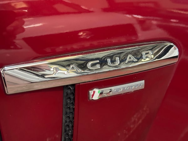 Used Jaguar XF 2015 for sale - 76188719: Photo 9