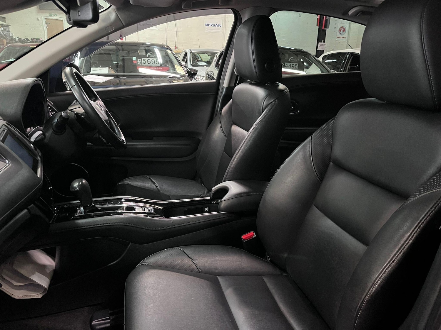 Used Honda HR-V 2017 for sale - 78204162: Photo 18