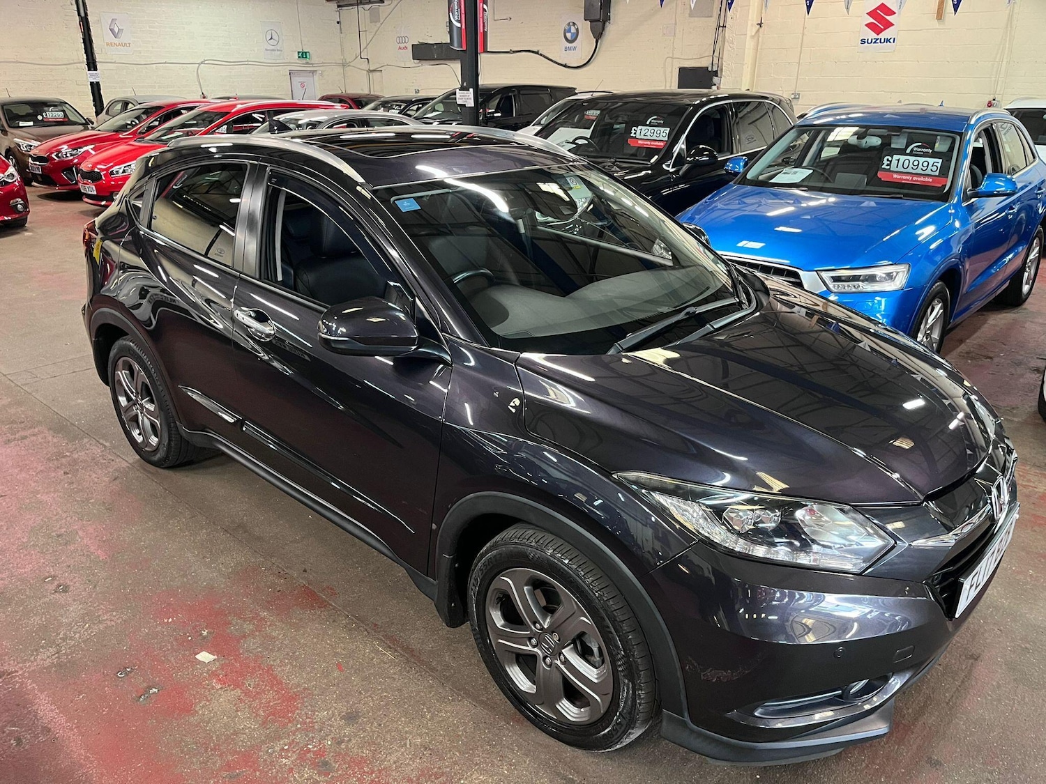 Used Honda HR-V 2017 for sale - 78204162: Photo 3