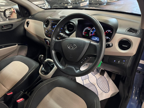 Used Hyundai i10 2014 for sale - 76175366: Photo 11