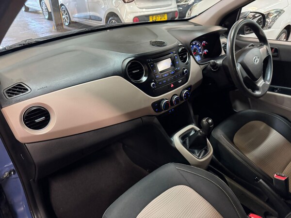 Used Hyundai i10 2014 for sale - 76175366: Photo 14