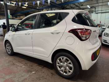Used Hyundai i10 2017 for sale - 75033836: Photo