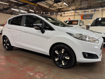 2016 (66) - 1.25 82 Zetec White 5dr