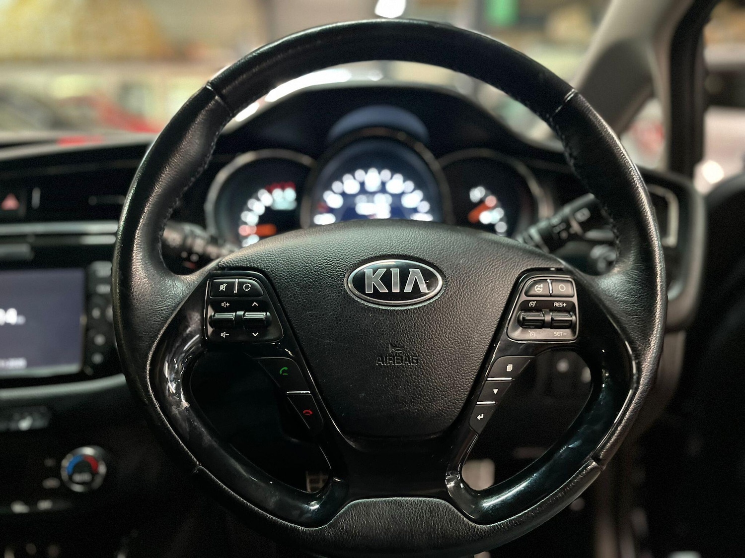 Used Kia Ceed 2017 for sale - 76472909: Photo 25