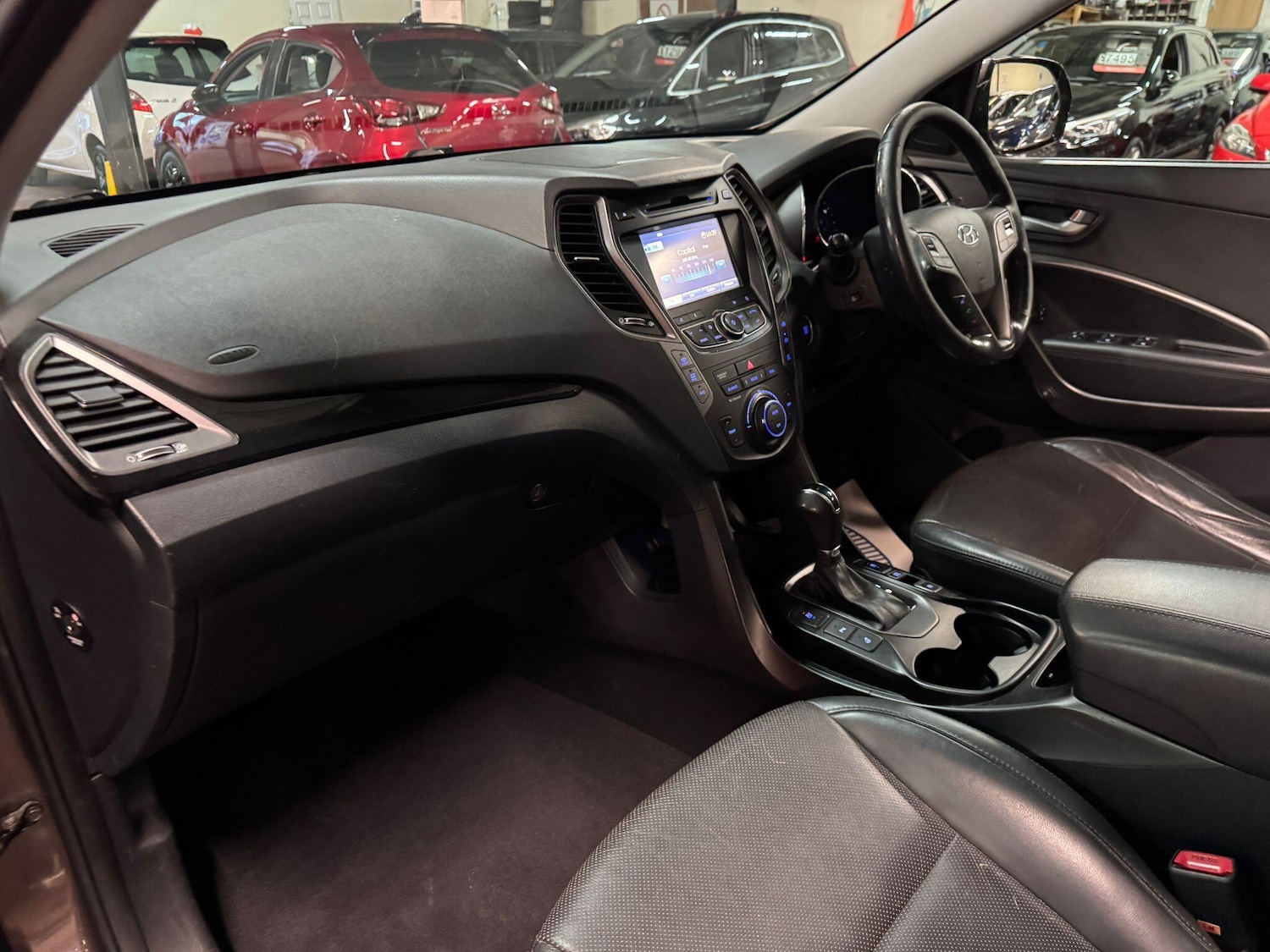 Used Hyundai Santa Fe 2015 for sale - 77358617: Photo 18