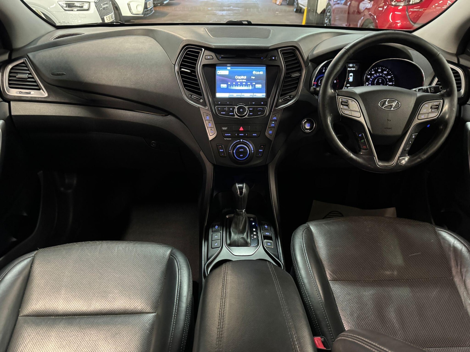 Used Hyundai Santa Fe 2015 for sale - 77358617: Photo 30