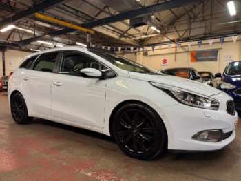 2013 (13) - 1.6 CRDi EcoDynamics 4 Tech Sportswagon Euro 5 (s/s) 5dr