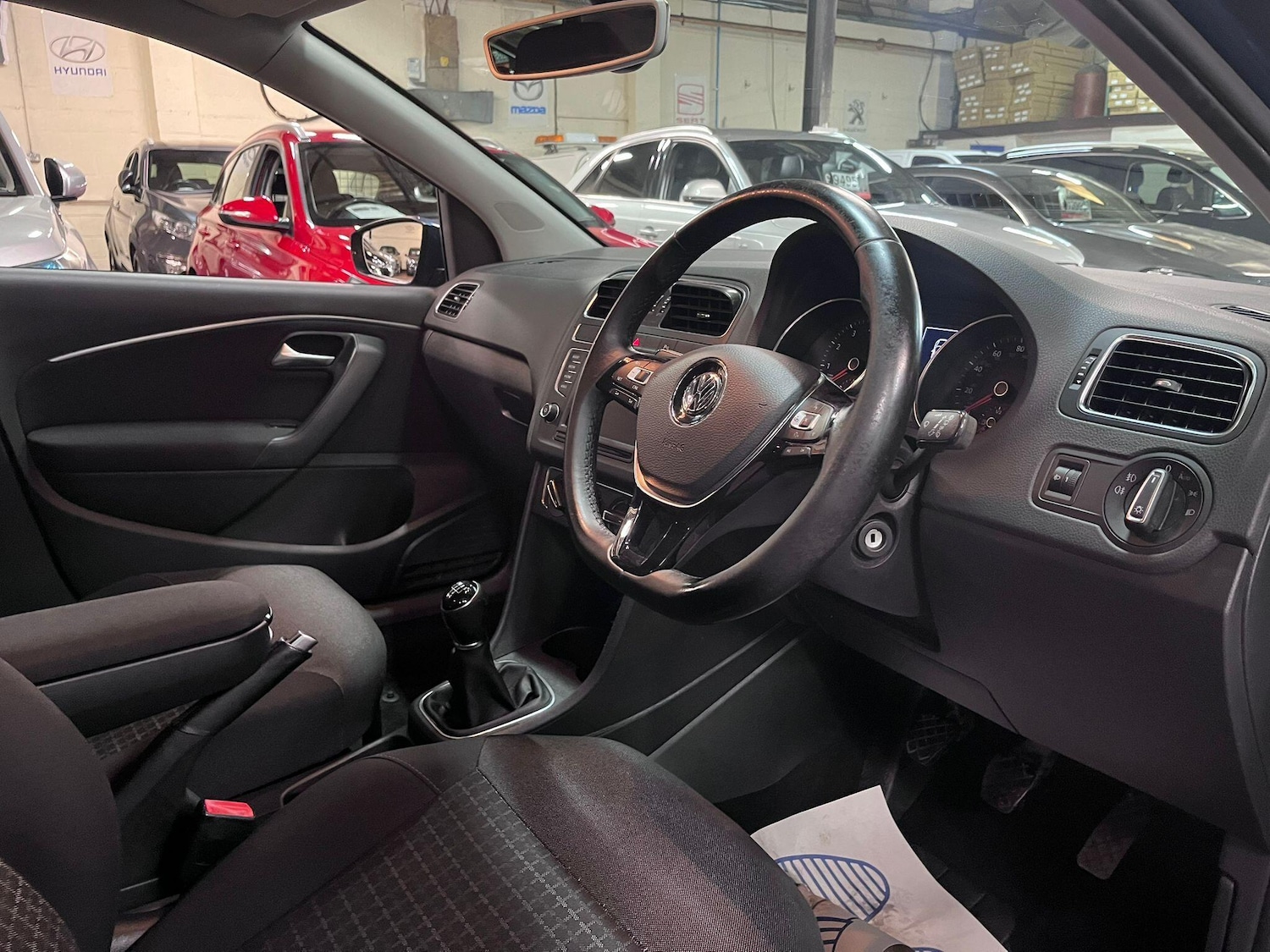 Used Volkswagen Polo 2017 for sale - 76992343: Photo 15