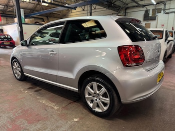 Used Volkswagen Polo 2014 for sale - 75492518: Photo