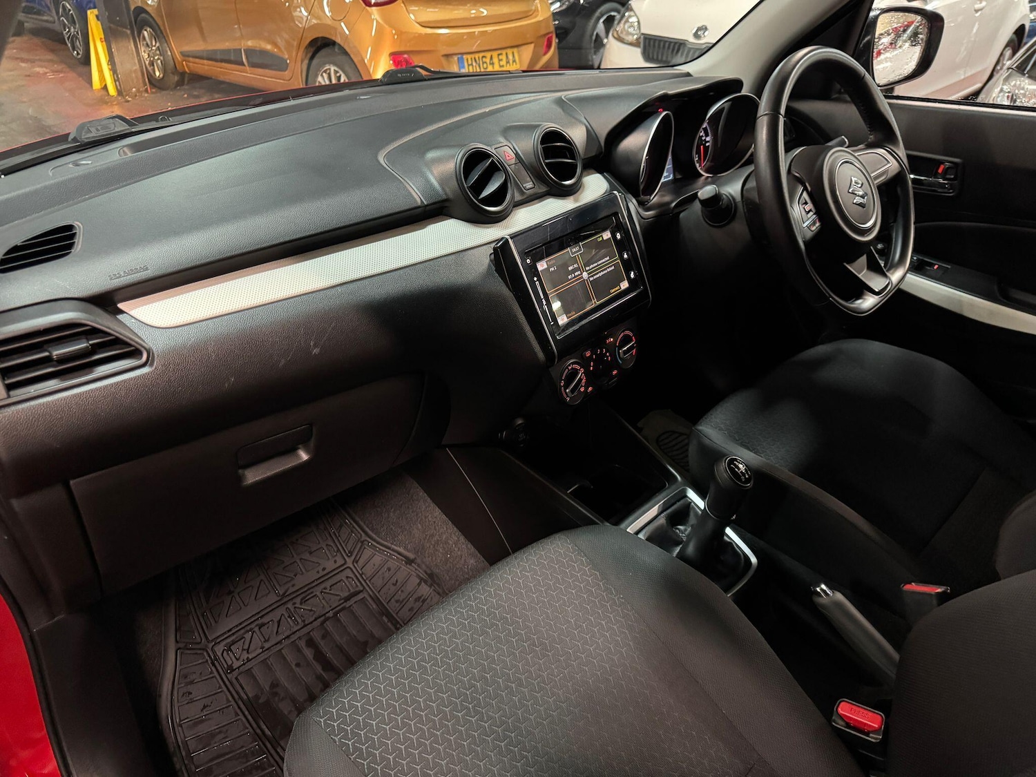 Used Suzuki Swift 2017 for sale - 76991860: Photo 15