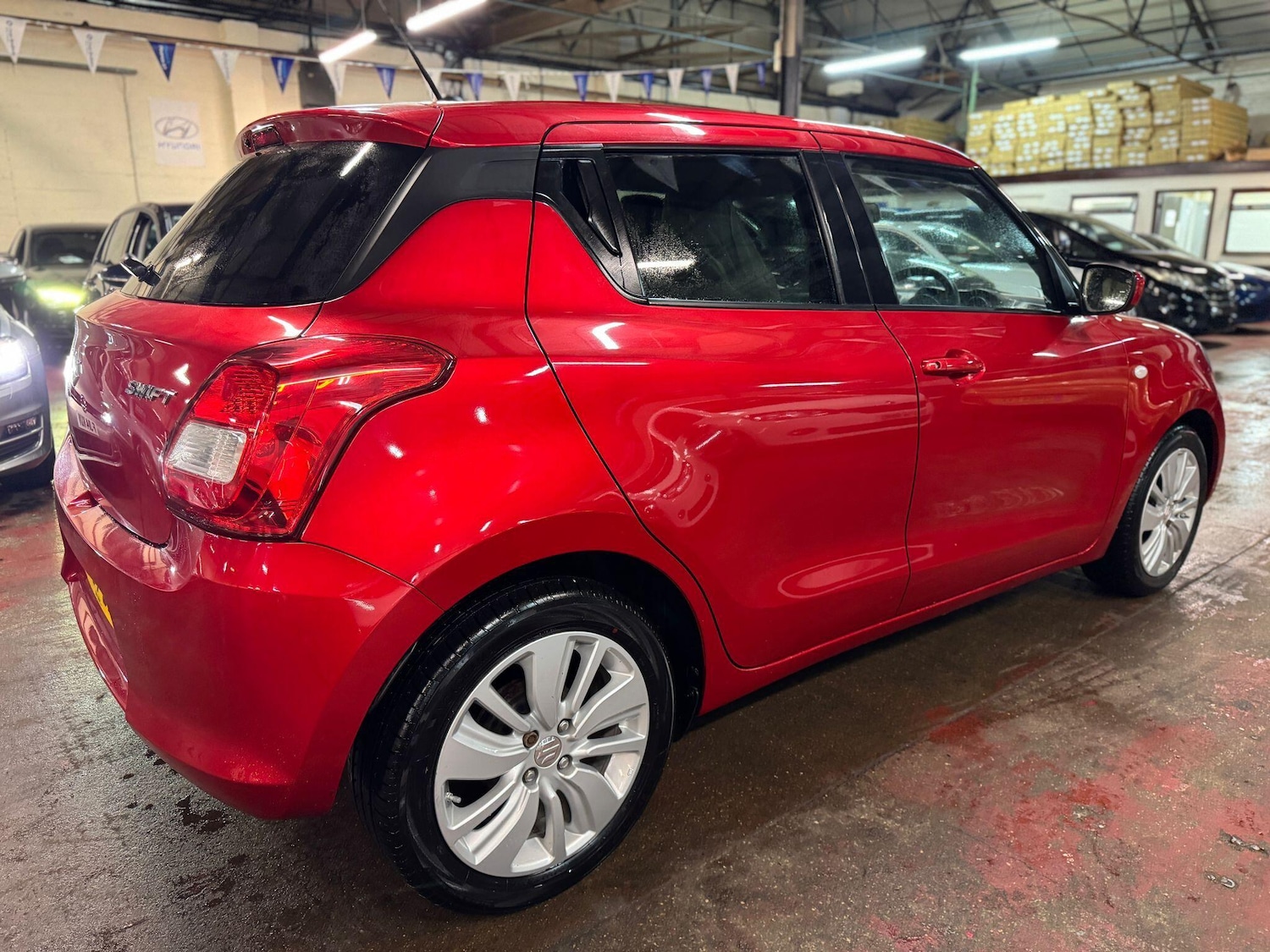 Used Suzuki Swift 2017 for sale - 76991860: Photo 6