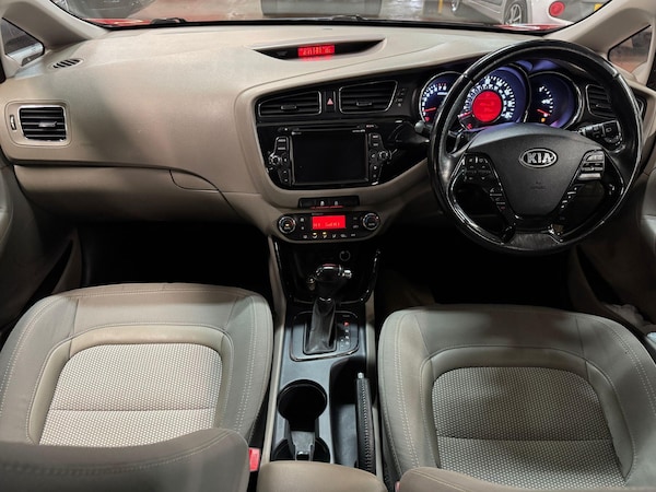 Used Kia Ceed 2012 for sale - 76200362: Photo 25