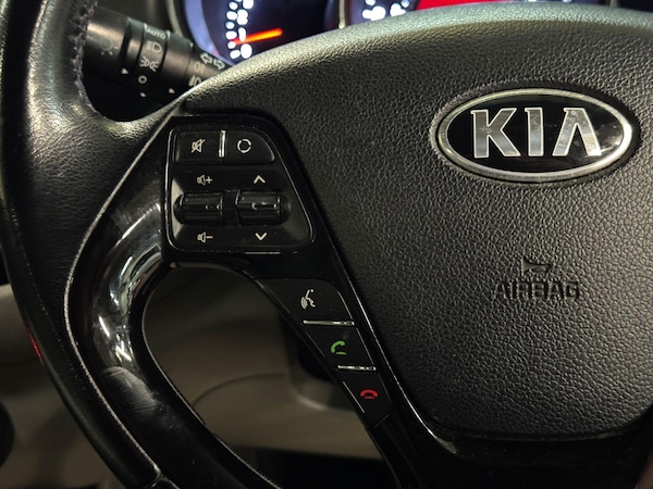 Used Kia Ceed 2012 for sale - 76200362: Photo 27
