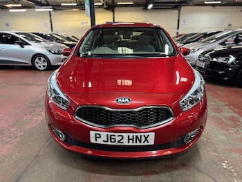 Used Kia Ceed 2012 for sale - 76200362: Photo 2