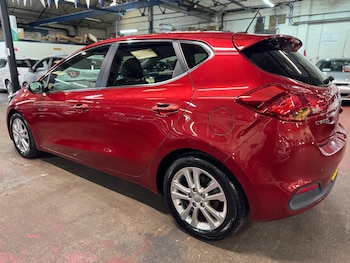 Used Kia Ceed 2012 for sale - 76200362: Photo 4
