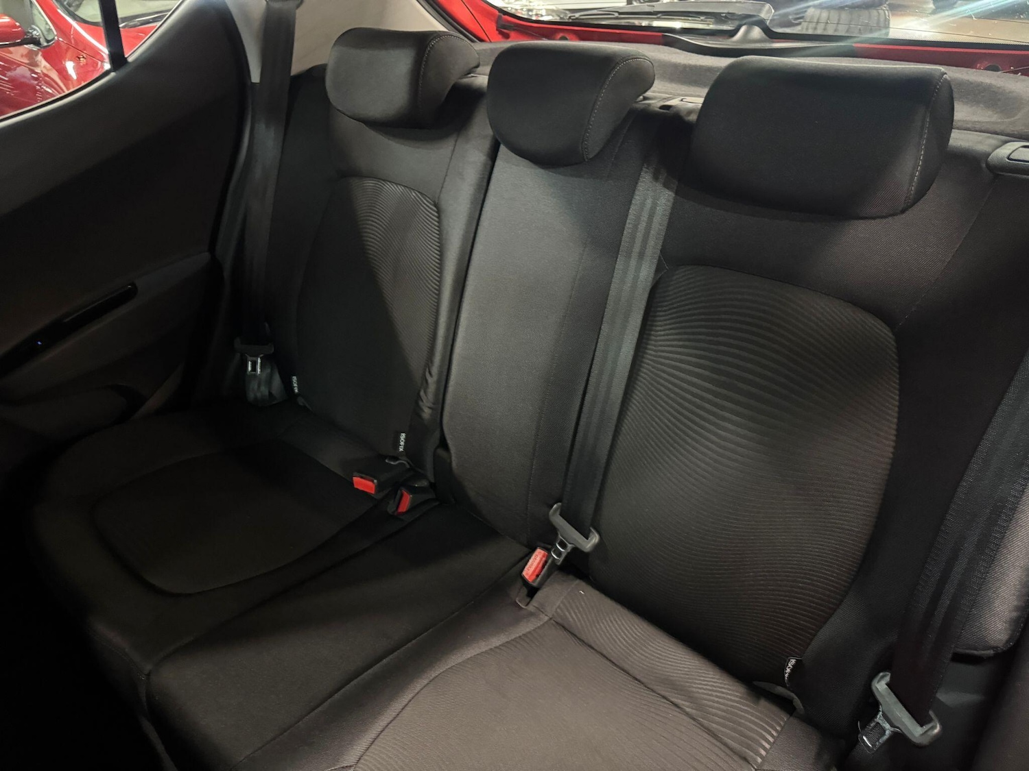 Used Hyundai i10 2018 for sale - 76214965: Photo 20