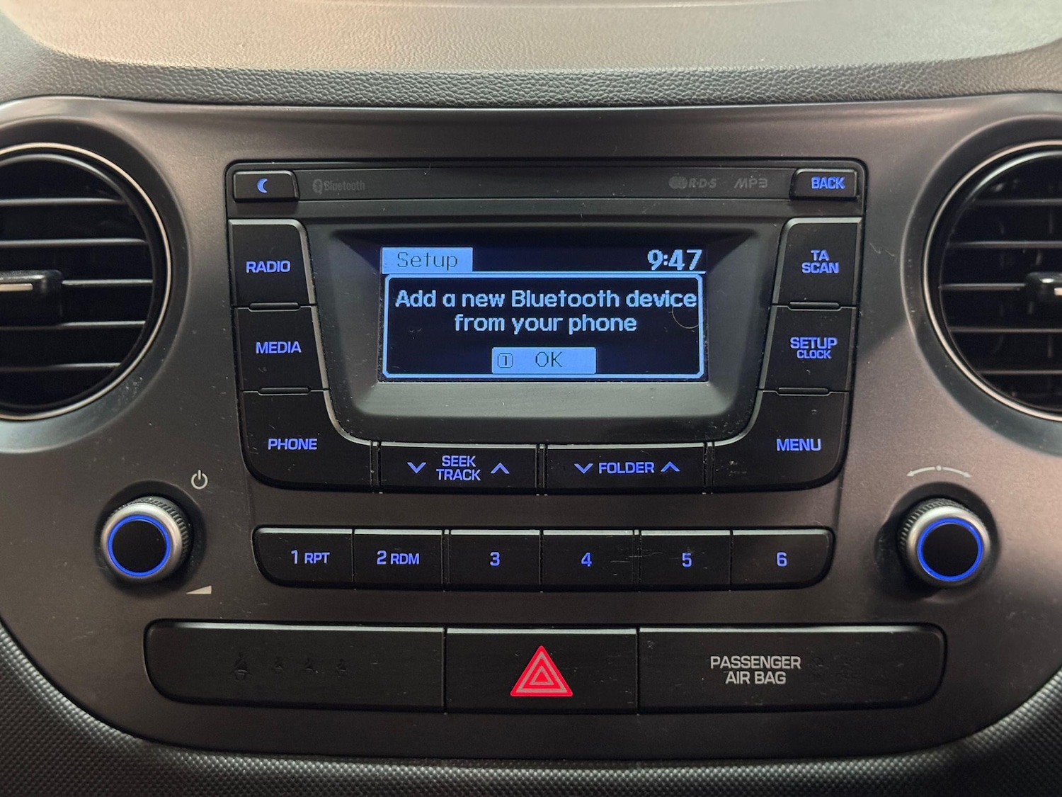 Used Hyundai i10 2018 for sale - 76214965: Photo 31