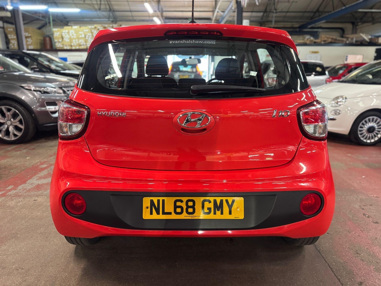 Used Hyundai i10 2018 for sale - 76214965: Photo 5