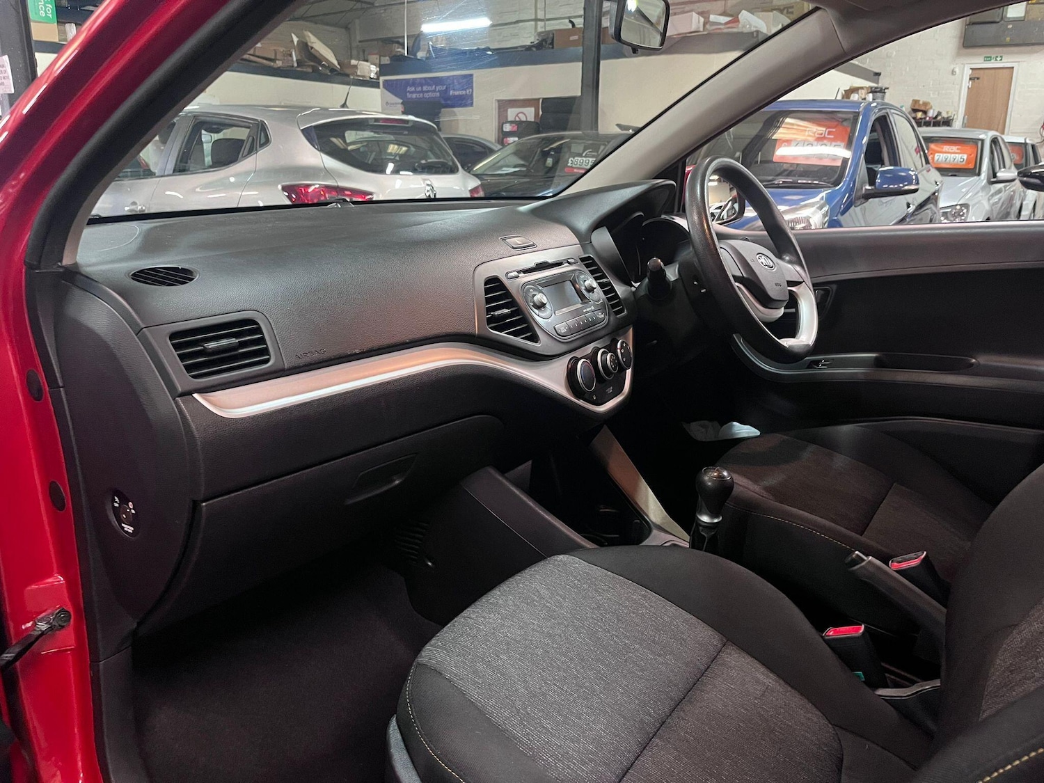 Used Kia Picanto 2013 for sale - 76094560: Photo 13