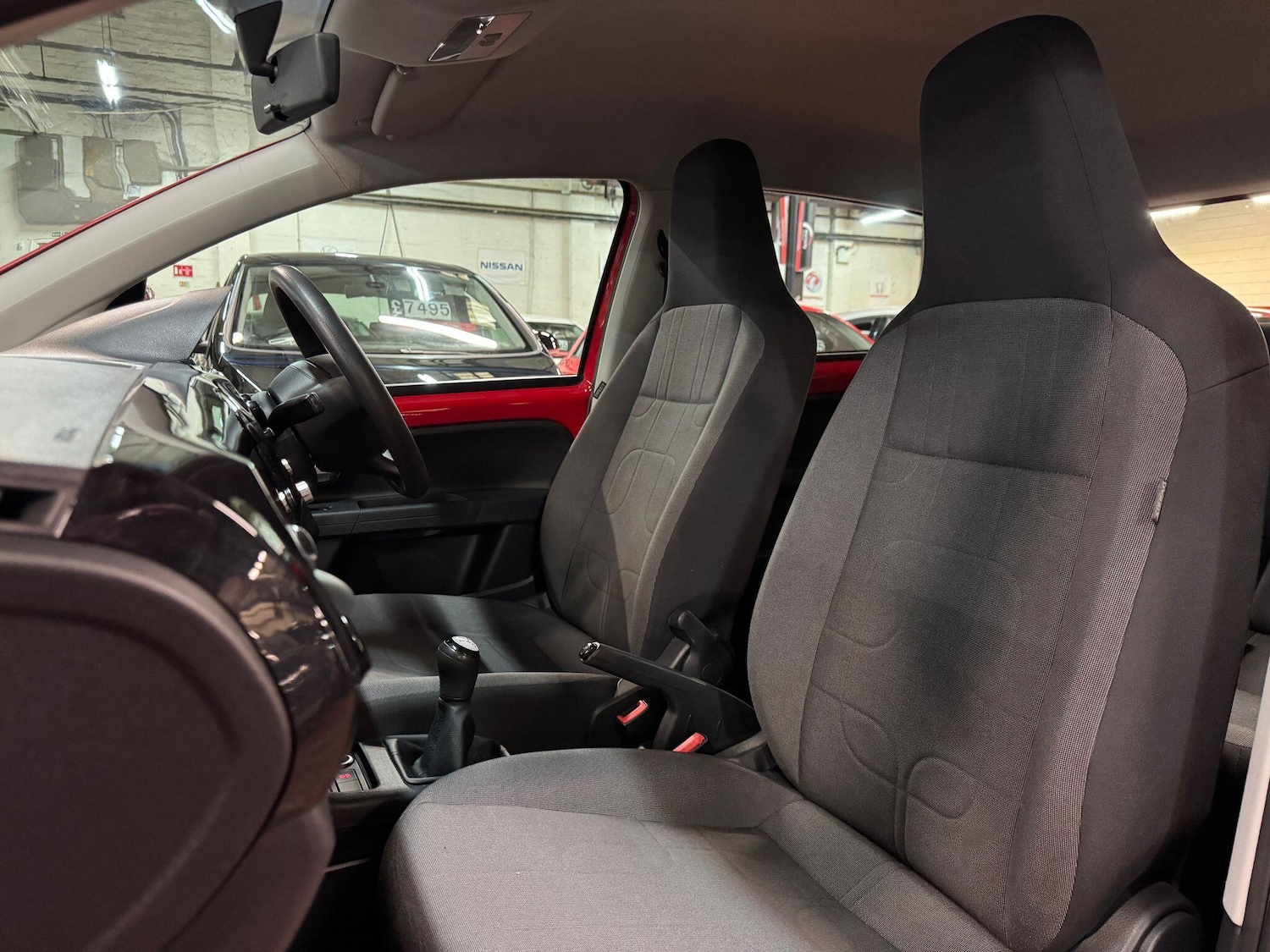 Used Volkswagen up! 2014 for sale - 77040055: Photo 15