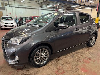 Used Toyota Yaris 2016 for sale - 78019565: Photo