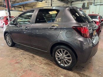 Used Toyota Yaris 2016 for sale - 78019565: Photo