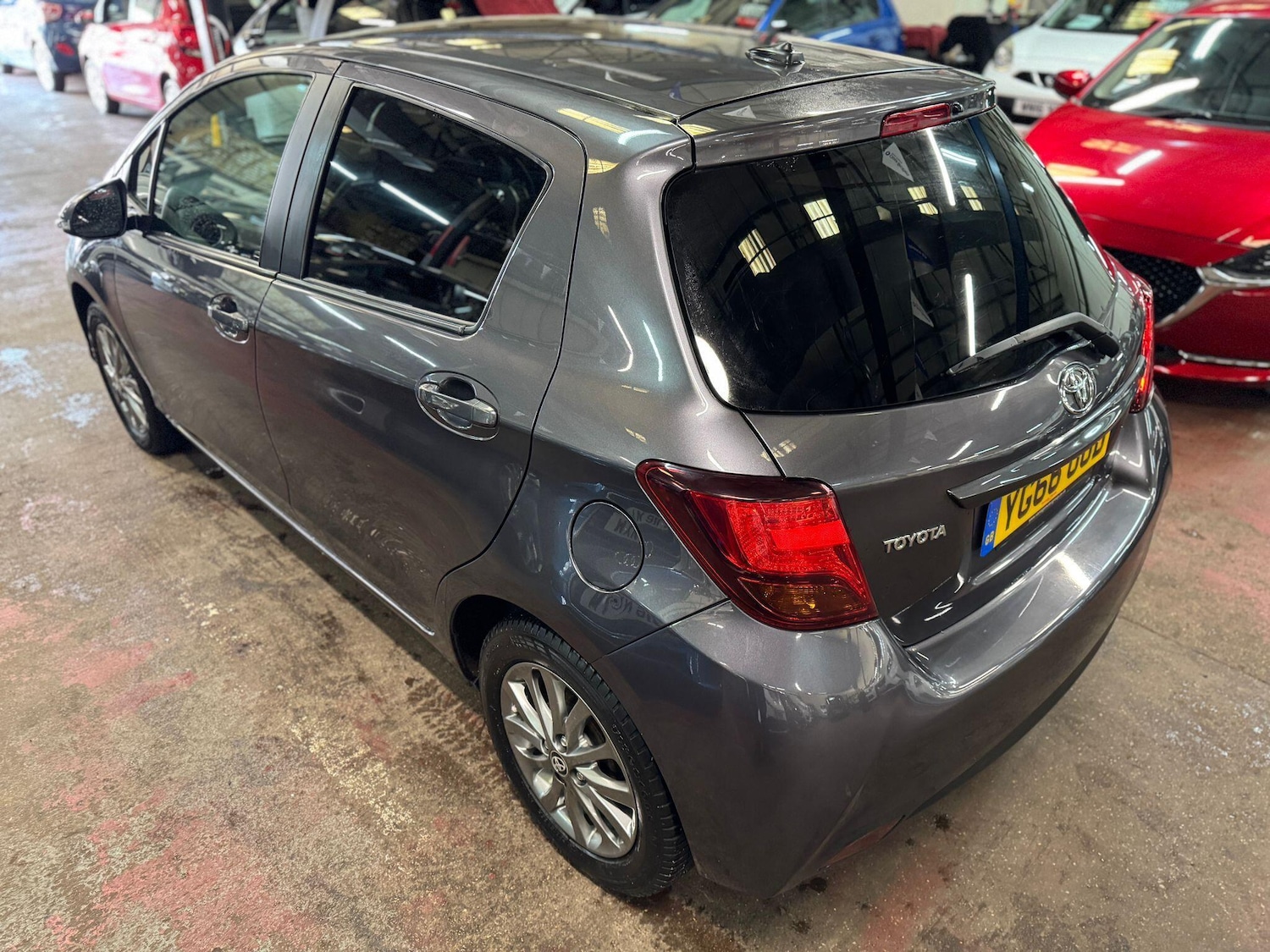Used Toyota Yaris 2016 for sale - 78019565: Photo 8