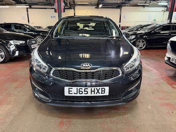 Used Kia Ceed 2015 for sale - 79669125: Photo
