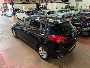 Used Kia Ceed 2015 for sale - 79669125: Photo